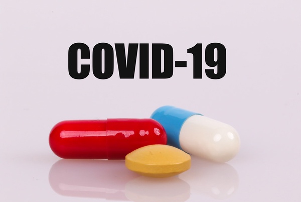 A picture of COVID pills.