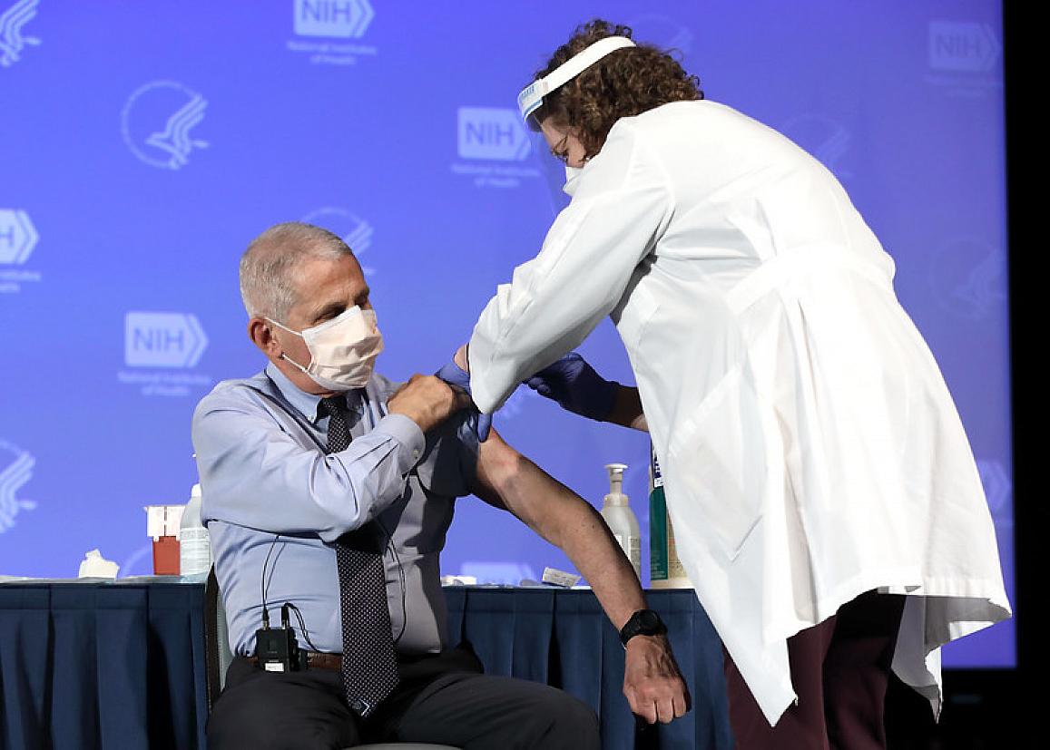 Anthony Fauci receiving a COVID vaccine.