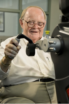 Image: man using upper extremity bike