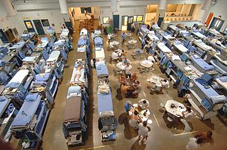 A photo showing the crowded conditions in San Quentin prison in California.