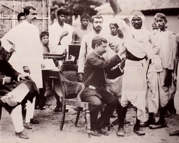 Photo: Anti-cholera Vaccination, Calcutta, 1895
